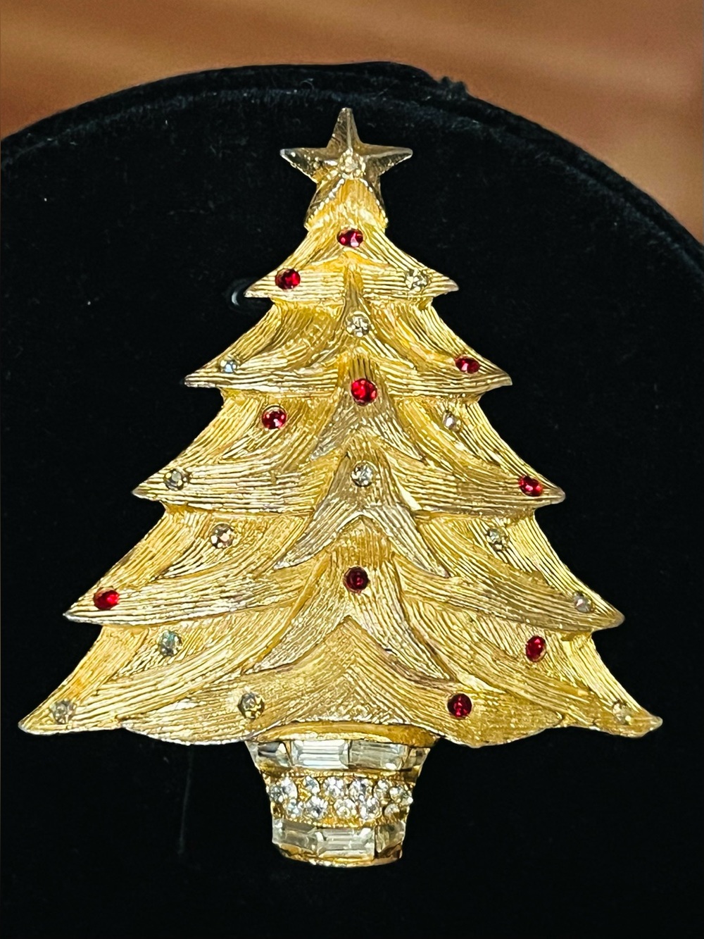 Vintage Benedikt NY Jeweled Christmas Tree Brooch